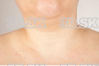 Neck texture of Ada 0002